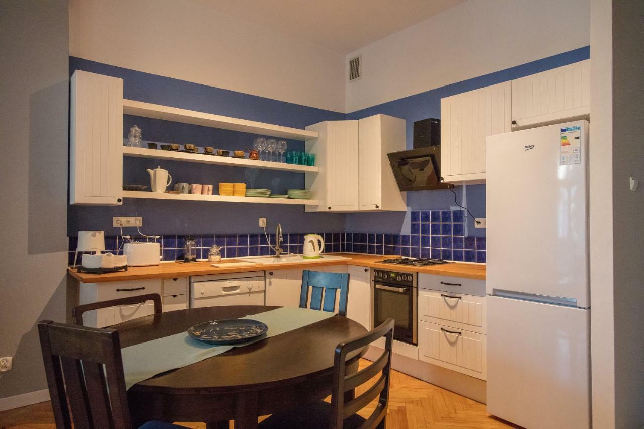Citystay Dekerta Apartment Гданськ Екстер'єр фото